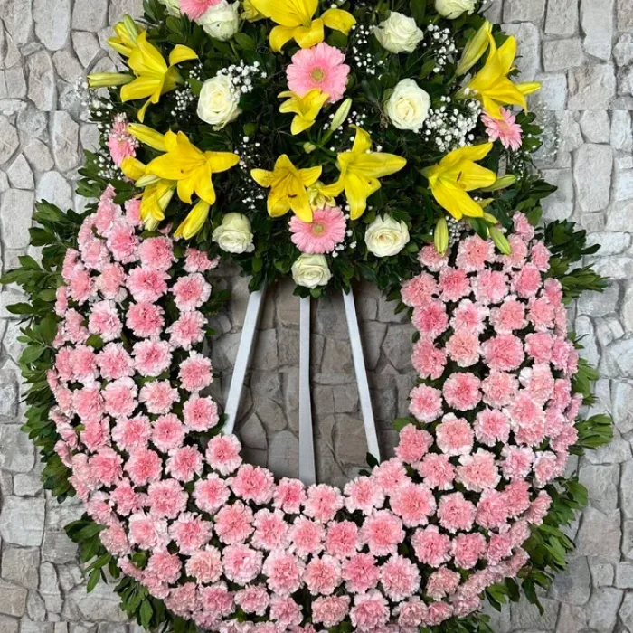 Corona de flores Ibros