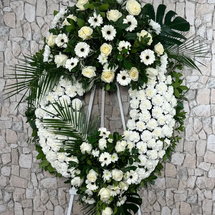 Corona de flores Hinojales