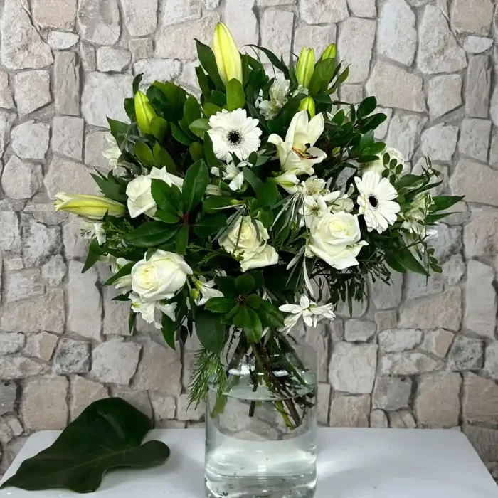 ramo_rosas_blancas_lillium